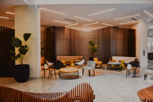 hotels-travel-1